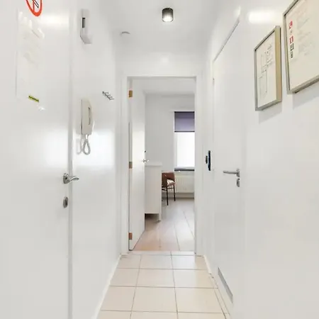 Appartamento Sunny 500m From The Beach Oostend